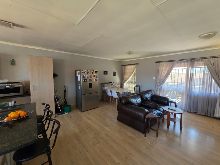 3 Bedroom Property for Sale in Vaalpark Free State